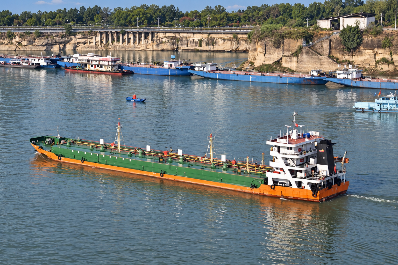 3,000 DWT Oil/Chemical Tanker - 1