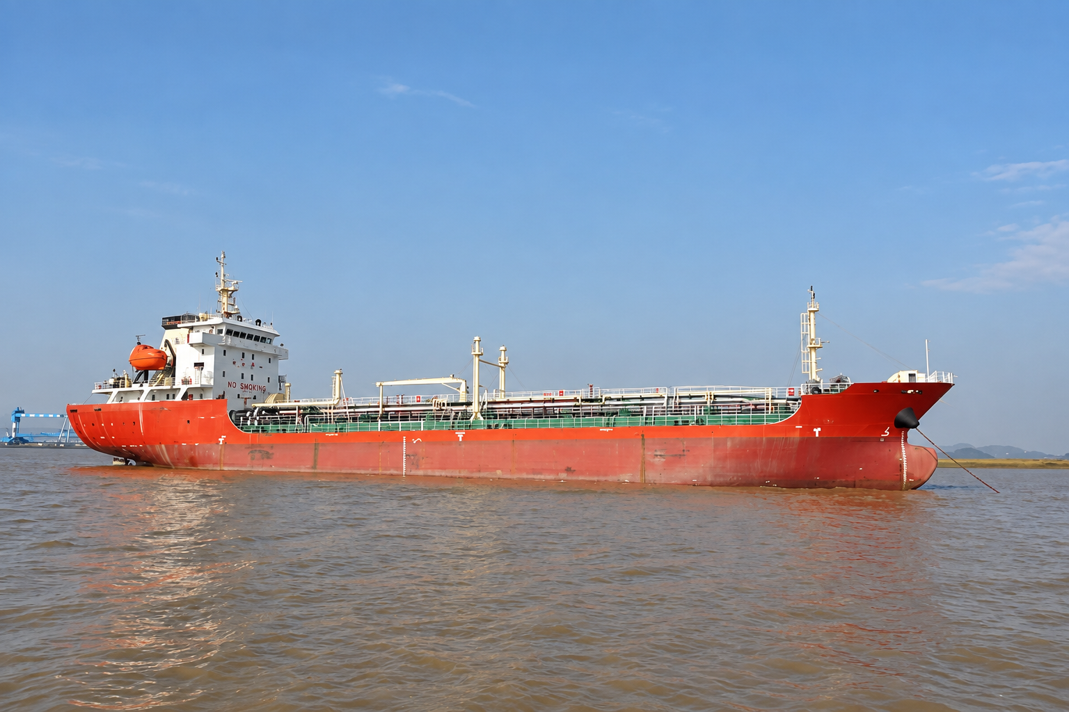 4,200 DWT Product Tanker - 1