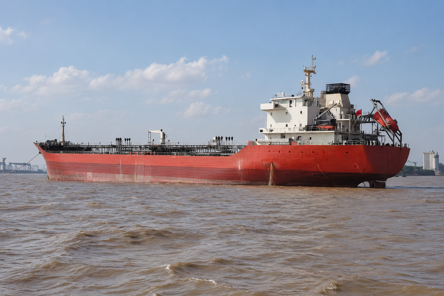 12,600 DWT Oil/Chemical Tanker - 1